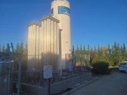 Stocător de oxigen de 11.500 de litri în curtea Spitalului Covid-19 din Grădiște

