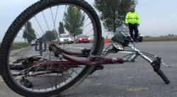 Biciclist mort după ce a fost lovit de o mașină la ieșirea din Ineu spre Chișineu-Criș