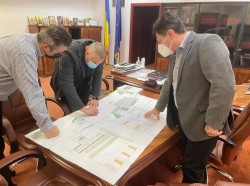 Apel public din partea Consiliului Județean Arad pentru investitorii care au intenția de a dezvolta afaceri pe parcele care se suprapun cu traseul drumului expres Arad-Oradea