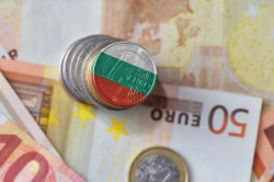 Ne-a depășit și Bulgaria, țara vecină trece la moneda EURO în 2024