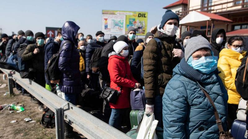 Peste 56.000 de refugiați din Ucraina au trecut granița în România de la începutul invaziei lui Putin