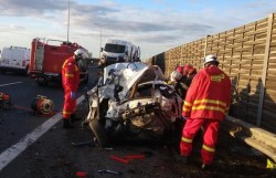 Accident teribil cu 2 victime pe centura cu regim de autostradă a Aradului


