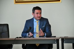 Primarul Călin Bibarț: “Prioritatea noastră este dezvoltarea orașului”

