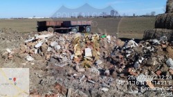 Tone de gunoaie și deșeuri, dar și persoane dubioase la fermele zootehnice din jurul Aradului

