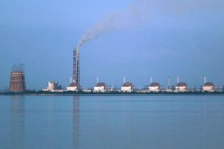 Rușii au preluat controlul centralei nucleare din Zaporojie. Un obuz a declanșat un incendiu în incinta sitului centralei. Serviciile de urgență ucrainene au confirmat că au reușit să stingă incendiul