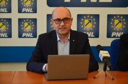 Primăria vrea să modernizeze prin Valul Renovării zeci de blocuri și clădiri de utilitate publică