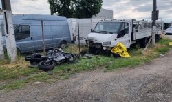 Un italian a avut o moarte violentă în urma unui accident de motocicletă la Sânleani. Corpul acestuia a fost despicat în două


