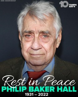 A murit actorul Philip Baker Hall. El este cunoscut mai ales din rolurile din Seinfeld și Magnolia