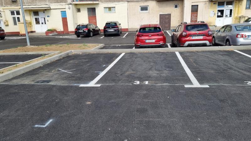 Recons scoate la licitație 540 de locuri de parcare în zone de reședință din Vlaicu, Micălaca și zona Gării
