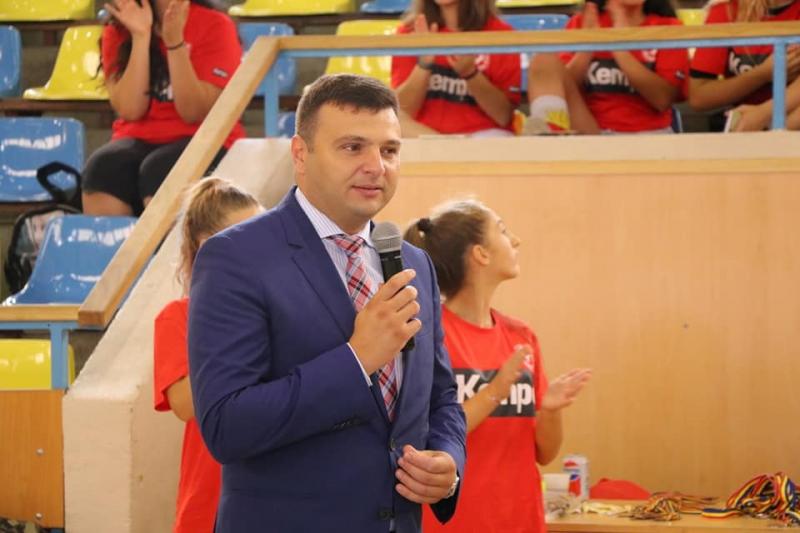 Deputatul Bîlcea îi cere ministrului sportului să treacă de la vorbe la fapte, pentru realizarea Centrului Sportiv de Excelență!