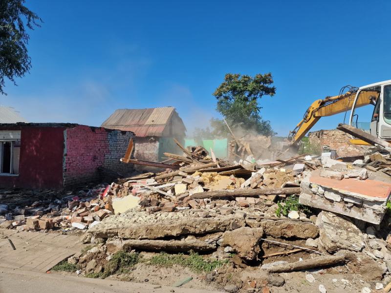 Ultimele construcțiile ilegale de pe strada Mărului au fost demolate