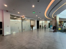 Serviciul Public Comunitar de Pașapoarte Arad funcționează la noul sediu din Atrium Mall, etaj II
