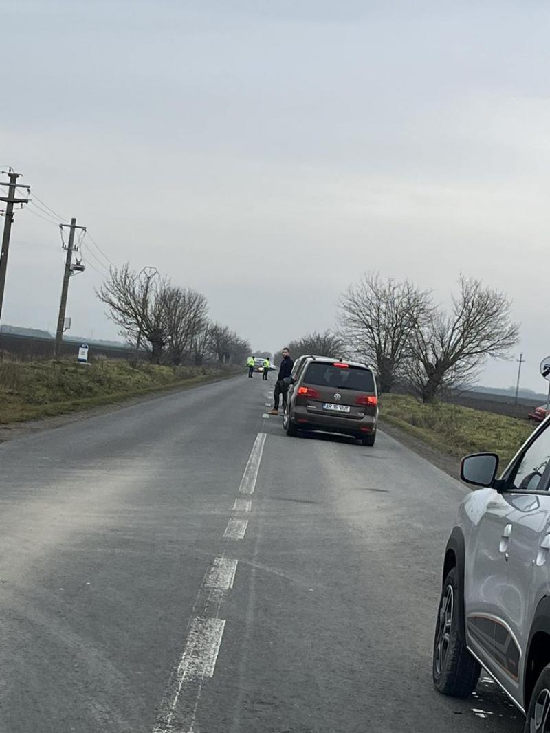2 victime transportate la Urgențe în urma unui accident între Arad și Zădăreni