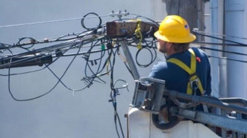 Întreruperi programate a energiei electrice din județul Arad în ultimele două zile din luna martie