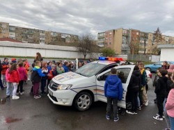 Activități de prevenire ale polițiștilor arădeni cu copiii și elevii din Arad, Seleuș și Gurahonț
