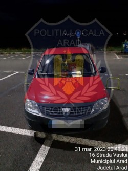 Arădeni nu mai parcați aiurea că dați de...Poliția Locală	