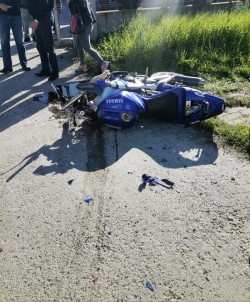 Un polonez a ajuns la spital în urma unui accident produs între 2 motociclete la Vârfurile