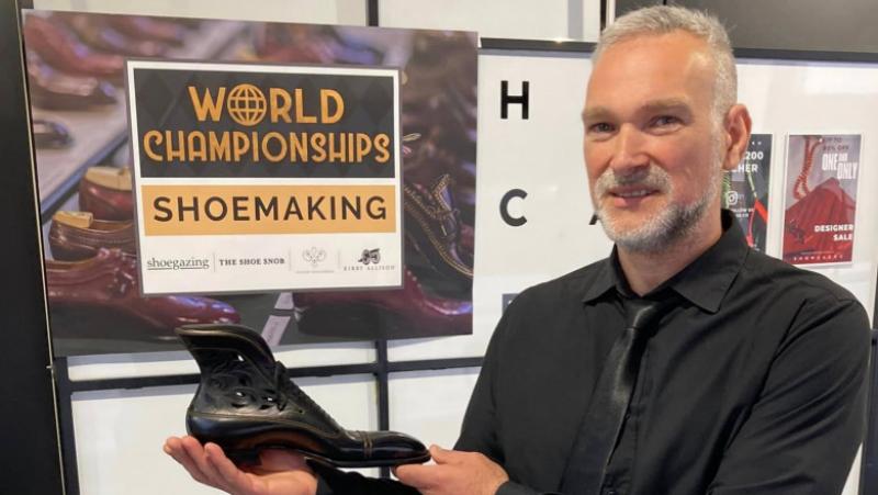 Medalie de argint pentru creatorul român Victor Vulpe la World Championship of Shoemaking 2023