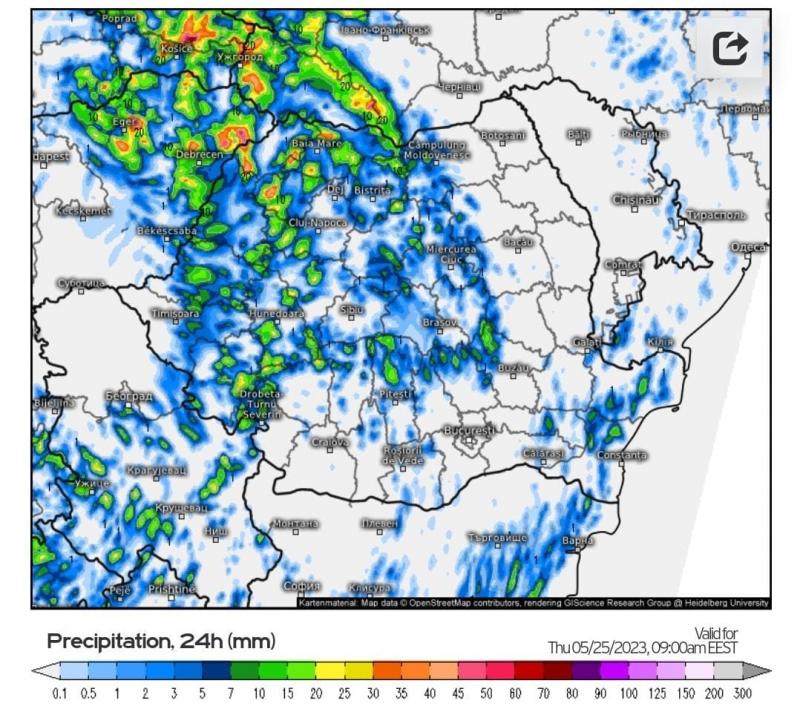 Aradul din nou sub cod galben de averse torențiale, vijelii și grindină

