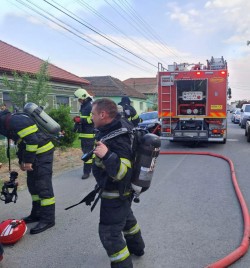 2 victime în urma unui incendiu izbucnit la o casă în Livada