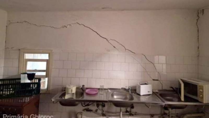 Iustin Cionca: Trei clădiri de spital au fost afectate de cutremur