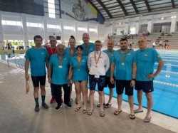 Clubul Sportiv Municipal Arad obține rezultate remarcabile la Campionatul Național de înot masters