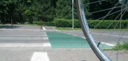 Circulație restricționată pentru pietoni și bicicliști