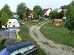 O femeie din Germania a murit în camping la Miniș