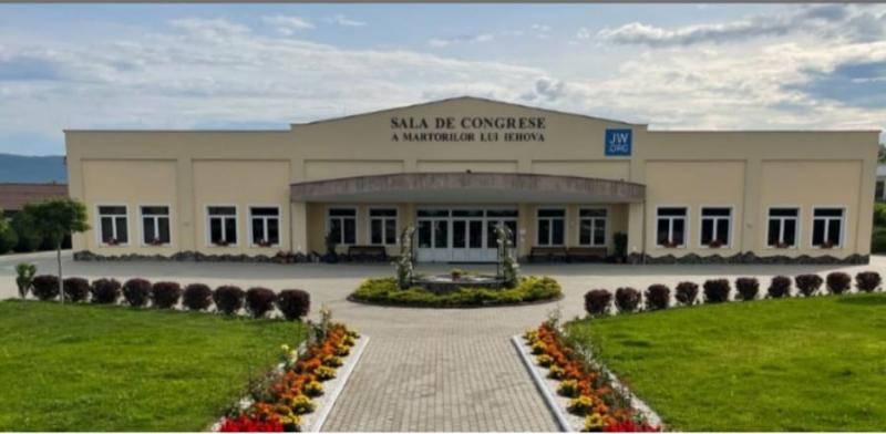 ”Fiți răbdători” – Congresul regional din 2023, organizat în limbajul mimico-gestual românesc (LMG)
