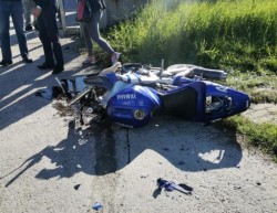 Motociclist rănit în urma tamponării cu un autoturism în zona stadionului Francisc Neuman
