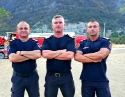 Trei pompieri arădeni eroi în Franța în lupta împotriva răspândirii incendiilor de pădure