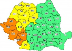 Avertizare METEO:Aradul sub avertizare de Cod Portocaliu de averse torențiale până luni dimineața