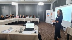 Proiectul „Teach Me to Help”: Transformarea educației în asistența socială