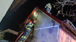 Incendiu lichidat din fașă de pompieri la Ineu