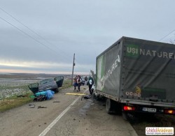 GALERIE FOTO/ Accident între Vinga și Mănăștur. A intervenit elicopterul SMURD. Nimeni nu știe nimic despre ce s-a întâmplat