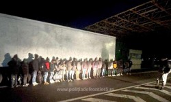 50 de migranți prinși la vama Nădlac încercând să treacă ilegal frontiera. Au crezut că în a dpua zi de Crăciun vigilența este mai scăzută