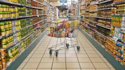 Guvernul prelungește plafonarea prețurilor la alimente de bază cu încă două luni