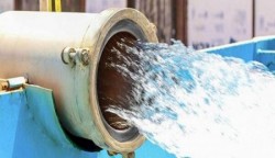 Lucrări de spălare a rețelelor de apă în localitățile Ineu, Beliu și Tăgădău în cursul zilei de marți