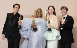 ”Oppenhaimer” cu 7 statuete adjudecate, marele învingător al premiilor Oscar 2024. Lista completă a câștigătorilor