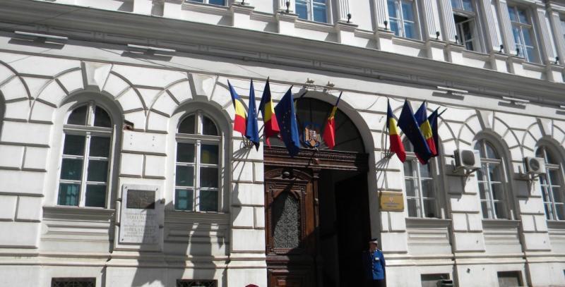 Prefectul Județului Arad a emis Ordinul privind stabilirea numărului de consilieri locali și județeni pentru mandatul 2024-2028

       
