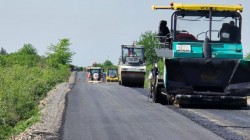 A început asfaltarea drumului Mâsca-Măderat-Arăneag