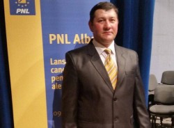 Primarul comunei Vințu de Jos, Ioan Petru Barbu, a fost găsit spânzurat într-o anexă a casei. Edilul era cercetat penal pentru abuz în serviciu și uz de fals