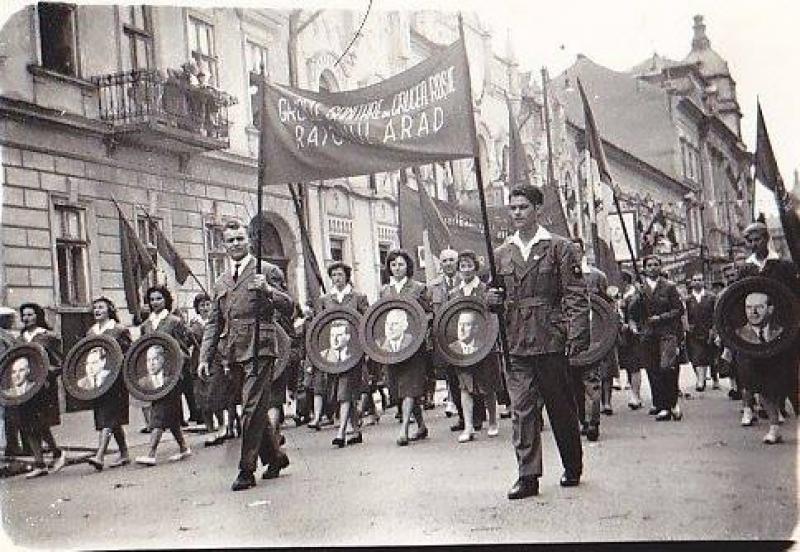 1 Mai muncitoresc, 1 Mai sărbătoresc cu mici și bere. Ce făceau arădenii de Ziua Muncii în comunism