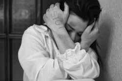 S-a bucurat atât de mult de victoria României cu Ucraina încât și-a luat soția la bătaie

