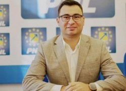 Glad Varga: „Proiecte cu finanțare nerambursabilă pentru firmele din Moneasa, iar AFIR acordă fonduri pentru achiziția de utilaje agricole”