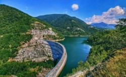 În România s-a dat în funcțiune o nouă microcentrală. Hidroelectrica a finalizat microcentrala de la Poiana Ruscă