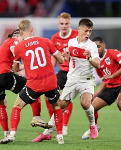 CLIPA DE EURO: Conform tradiției istorice, otomanii i-au bătut pe habsburgi și i-au trimis acasă. Austria – Turcia 1 – 2. Programul sferturilor de finală