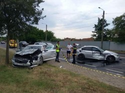 Accident cu 5 victime dintre care 2 copii la coborârea podului din Micălaca spre sensul giratoriu de la Subcetate