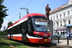 10 tramvaie eficiente energetic pentru Arad prin Programul Regional Vest 2021-2027 