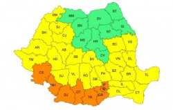 Dacă v-a fost cumva dor, codul galben de caniculă revine la Arad. Cod portocaliu pentru 7 județe 

